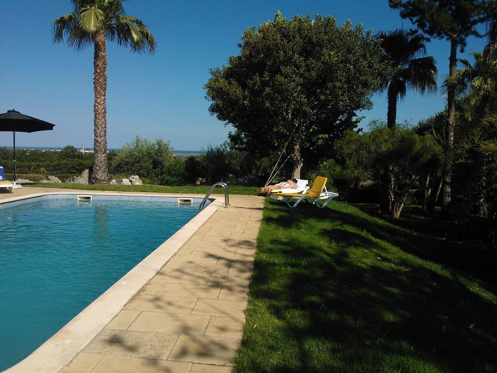タヴィラ Quinta Da Moura Casa-De-Campoゲストハウス エクステリア 写真